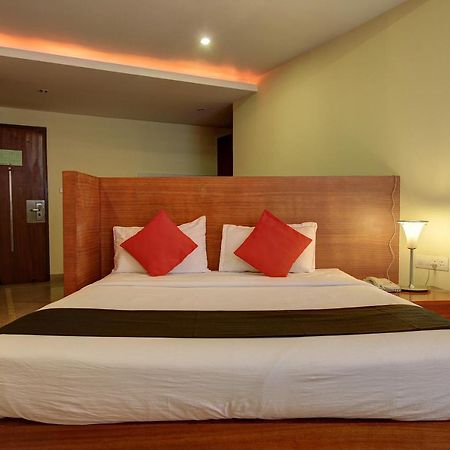 Capital O 80566 Hotel Mayank Bilāspur Exteriér fotografie