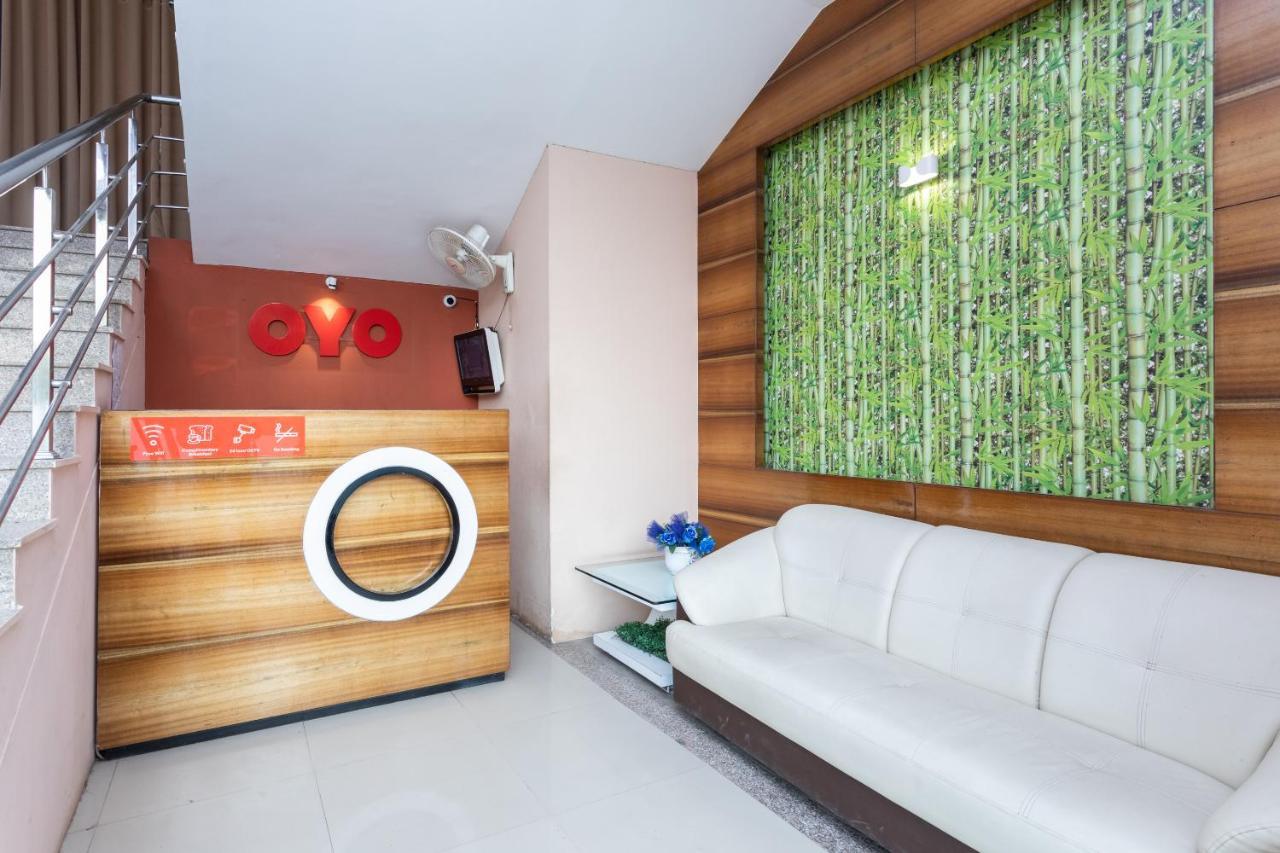 Capital O 80566 Hotel Mayank Bilāspur Exteriér fotografie